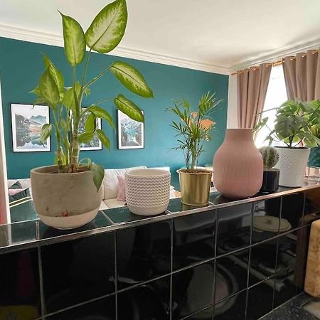 One Bedroom Flat In The Heart Of Islington ลอนดอน ภายนอก รูปภาพ