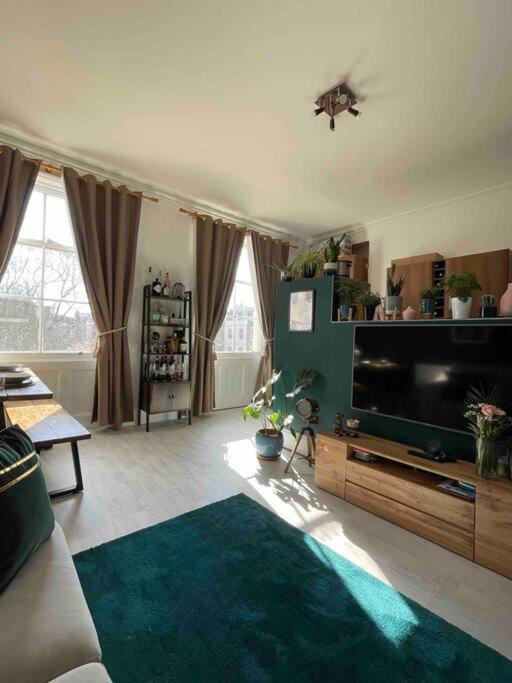 One Bedroom Flat In The Heart Of Islington ลอนดอน ภายนอก รูปภาพ